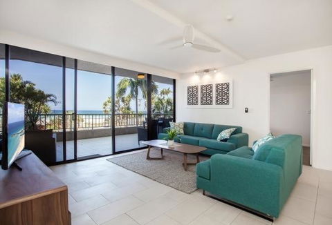 The Rocks Resort, Unit 1E - Accommodation Burleigh 2