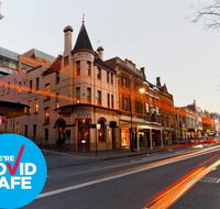 The Russell Hotel - Accommodation Burleigh