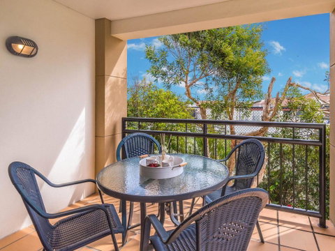 The Sands 51 - A Beach Escape - Accommodation Burleigh 1
