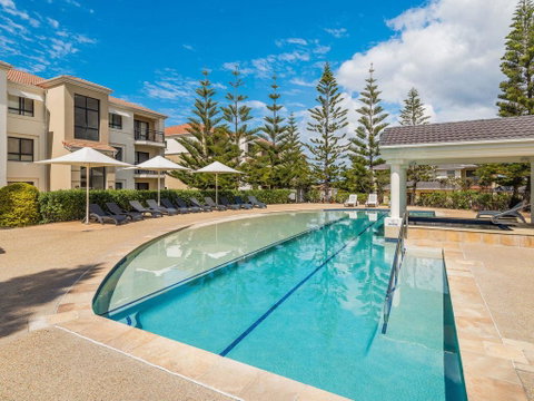 The Sands 60/20 Pacific Parade - Accommodation Burleigh 2