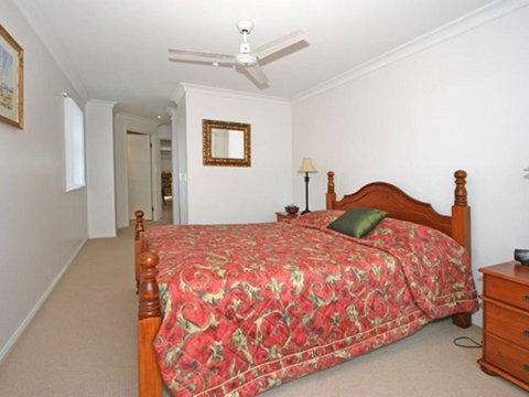 The Sands 60/20 Pacific Parade - Accommodation Burleigh 3