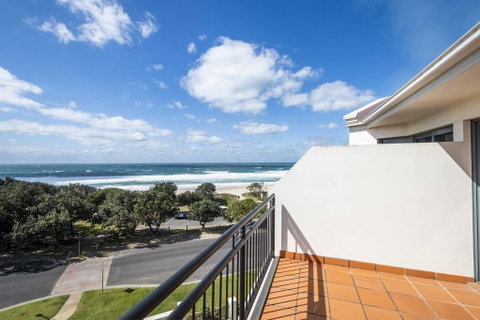The Sands Unit 10 - Penthouse - Accommodation Burleigh 2