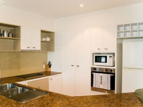 The Sands Unit 14 - Accommodation Burleigh 1