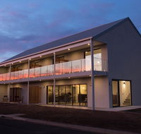 The Seabird - Accommodation Burleigh