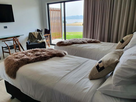 The Seabird - Accommodation Burleigh 1