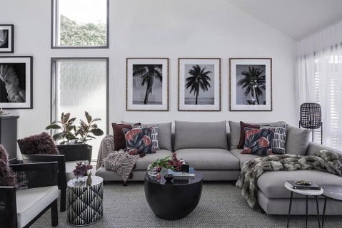 The Seaview - Designer Beachfront House - Accommodation Burleigh 1
