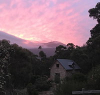 The Stone Cottage with tennis court - Accommodation Burleigh