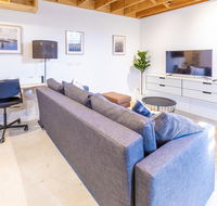 The Studio at Waterloo - Accommodation Burleigh