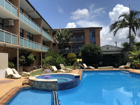 The Tahitian Holiday Apartments - Accommodation Burleigh 0