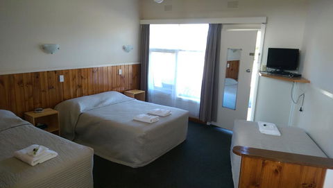 The Terang Motor Inn - Accommodation Burleigh 2