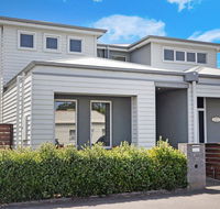 The Townhouse - Accommodation Burleigh
