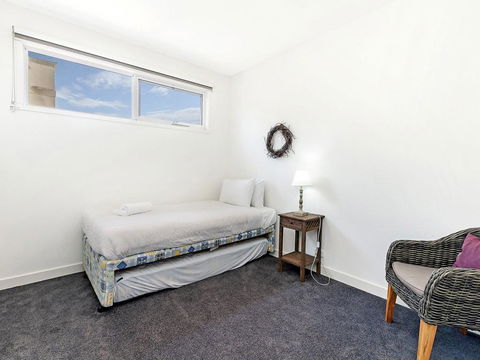 The Townhouse - Accommodation Burleigh 3