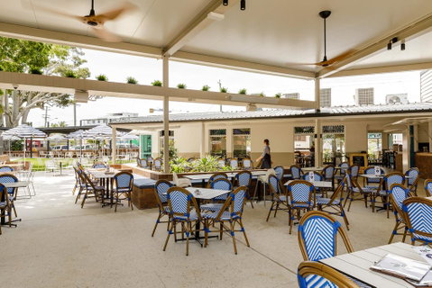 The Waterloo Bay Hotel - Accommodation Burleigh 2