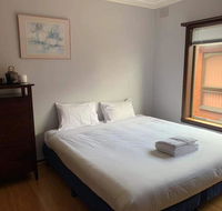 Thomastown Antique House Room 4 - Accommodation Burleigh