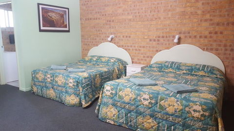 Tiaro Motor Inn - Accommodation Burleigh 0