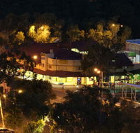 Todd Tavern - Accommodation Burleigh