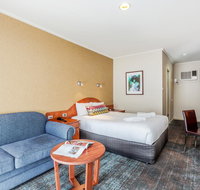 Tonsley Hotel - Accommodation Burleigh