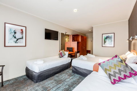 Tonsley Hotel - Accommodation Burleigh 3