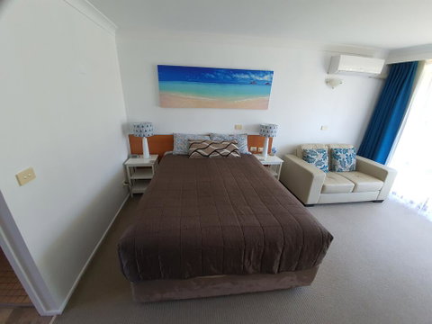 Town Beach Motor Inn Port Macquarie - Accommodation Burleigh 2