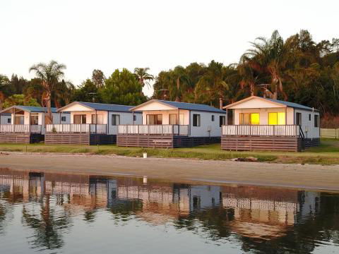 Tuross Lakeside Holiday Park - Accommodation Burleigh 0