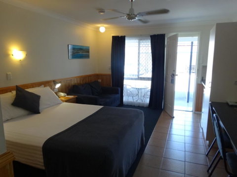 Twin Towns Motel - Accommodation Burleigh 1
