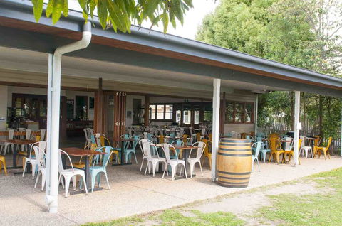 Ulmarra Hotel - Accommodation Burleigh 3