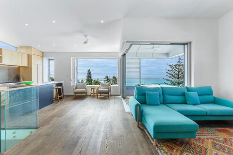 Ultimate Beachfront Living, Sunshine Beach - Accommodation Burleigh 1