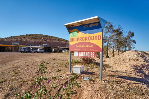 Underground Bed & Breakfast - Accommodation Burleigh 0