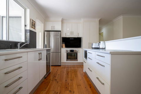 Underwood Road 62 - Accommodation Burleigh 2