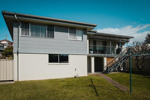 Underwood Road 62 - Accommodation Burleigh 1