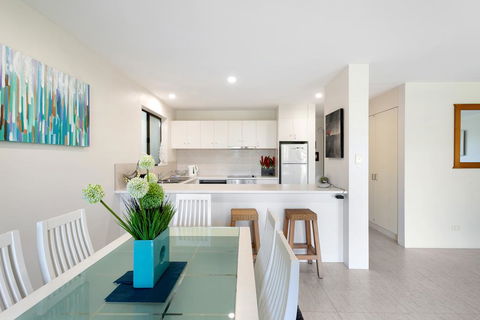 Unit 01 The Noosa Apartments - Accommodation Burleigh 3