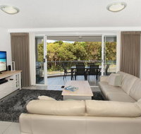 Unit 2 Point Break Apartments 1-3 Point Arkwright Linen Incl - Accommodation Burleigh