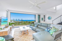 Unit 6 Rainbow Sea - Rainbow Beach Amazing Ocean Views Aircon Wi-Fi Pool Walk to Beach
