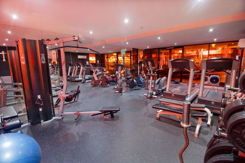 Urban Sea Drift - Pets, Pool, Gym, Parking, Beach 250m - Accommodation Burleigh 3