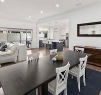 Vasse Manor - Accommodation Burleigh