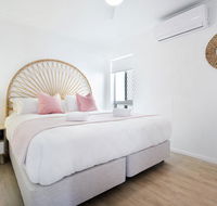 Ventura Beach Motel 2 Bed Poolside - Unit 4 - Accommodation Burleigh