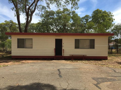 Wagon Wheel Motel & Units - Accommodation Burleigh 1