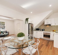 Walk to the city Fish Market Darling Harbour - Accommodation Burleigh
