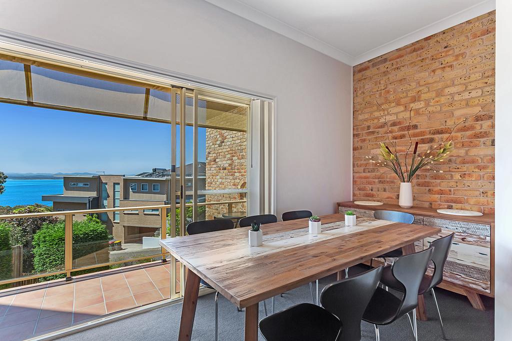 Nelson Bay NSW Accommodation Burleigh