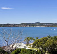 Wanda Point House - Tranquil Elegant  Dog Friendly - Accommodation Burleigh