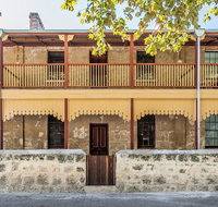 Warders Cottage Iconic Cottage in the Heart of Freo - Accommodation Burleigh