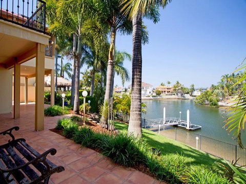 Waterfront Sorrento - Accommodation Burleigh 0