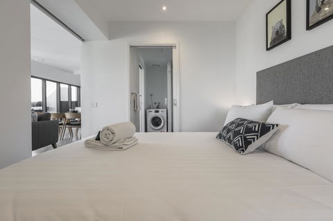 Flinders Luxury Penthouse - Accommodation Burleigh 7