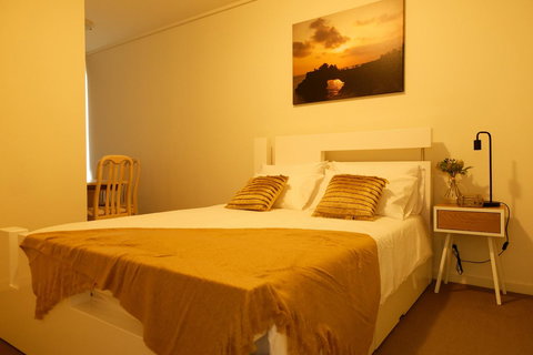 Primrose Apartment Glen Waverley - Accommodation Burleigh 2