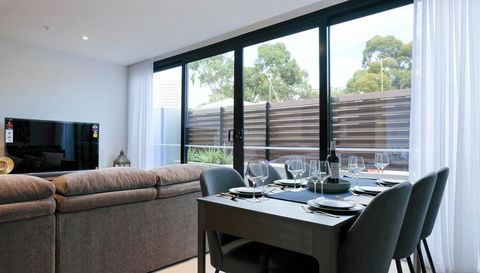 South Melbourne Short-stay Apartment - Accommodation Burleigh 8