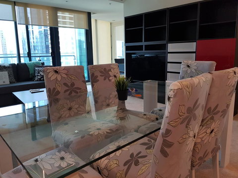 ReadySet Apartments At Southbank One - Accommodation Burleigh 2