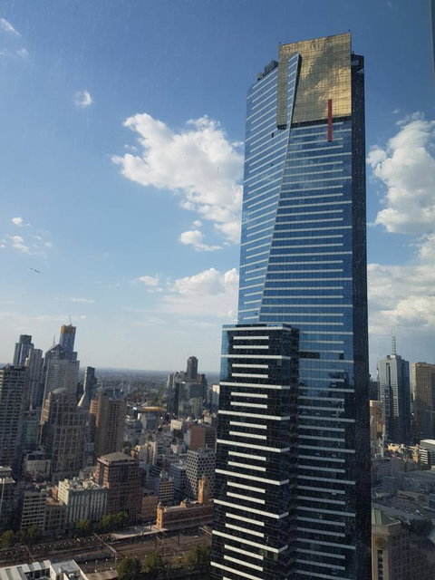 ReadySet Apartments At Southbank One - Accommodation Burleigh 9