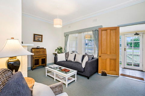 Edge17 Port Fairy Wharf - Accommodation Burleigh 1