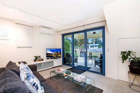 Edge17 Port Fairy Wharf - Accommodation Burleigh 12