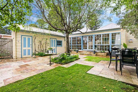 Edge17 Port Fairy Wharf - Accommodation Burleigh 2